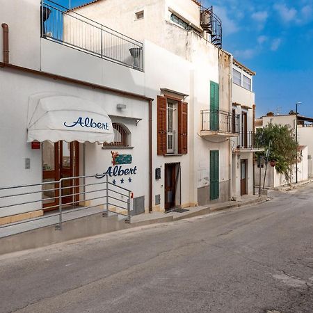 Albert Rooms & Breakfast San Vito Lo Capo Dış mekan fotoğraf